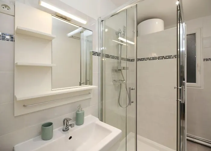 Appartement Avec Bureau Proche Montmartre - P2